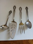 Oneida Wm Rogers Mansfield Amadeus Stainless Serving Flatware Set Orig Box. Fixed Price $29.99.