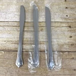 Oneida Chateau 2610KPVF Set Of 3 Dinner Knives Flat Solid New. Fixed Price $30.29.