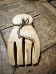 Totally Bamboo Salad Hands 7" Brand New Serving Utensil, Wood Toss. Fixed Price $10.49.