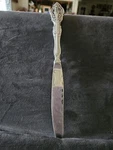 Oneida 2765KSHA Knife Silver Set Of 4. Fixed Price $20.00.