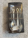 Oneida Stainless 4-PIECE Serving Set Butter Knife-sugar SPOON-2 Tablespoons Nib. Fixed Price $35.00.