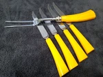 Englishtown Cutlery Carving Fork W/ 4 Steak Knives Sheffield England Bakelite. Fixed Price $23.99.