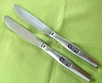 Nasco Stainless 2 Dinner Knives Black Rose Pattern Japan Textured #71787. Fixed Price $9.99.