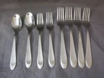 8 Pieces Oneida OHS506 Frosted Stainless Steel Flatware. Fixed Price $17.99.