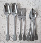 Rogers Insilco Fashion Stainless International Silverware Lot INS113 8 Pieces. Fixed Price $57.73.