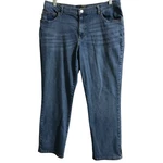 Lee Jeans Wom 16 Short (34X27.5) Relaxed Fit Straight Midrise Stretch Normcore. Fixed Price $16.45.