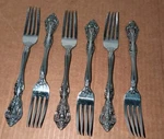 Oneida Michelangelo Fine Flatware, 18/10 Stainless, Set 6 Dinner Forks. Fixed Price $98.11.