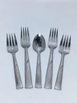 Vintage Oneida Stainless Flatware Ohs 77 Dinner Forks Teaspoon Salad 5PC. Fixed Price $12.99.
