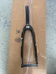 Box Xe 1 Fork. Fixed Price $170.00.