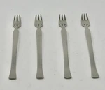 Oneida Mod Set Of 4 Seafood / Cocktail Forks Quality Stainless Usa Made. Fixed Price $24.99.