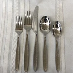 Lenox Emerick Lindfield 18/10 Stainless Steel 5 Piece Place Setting Vietnam. Fixed Price $6.41.