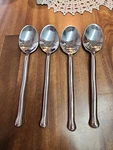 Micheal Lloyd Crate And Barrel Boulder Flat Ware 4 Pieces Lrg Spoons. Fixed Price $14.95.