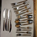 Hampton Silversmiths Stainless HSV15 Ribbed Flatware 19 Pc.. Fixed Price $21.99.