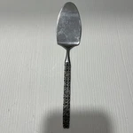 Oxford Hall Stainless OXH97 Pie Server 3/4. Fixed Price $9.99.