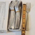Delco Tableware Med. Windsor Salad/pastry Forks ..24 Count...new Box Dozen. Fixed Price $29.99.