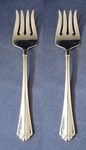 Oneida Juilliard Stainless Flatware Serving Forks * Cube Usa Made Set Of Two. Fixed Price $11.97.
