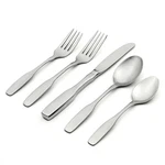 Oneida Silverware Set, Paul Revere 5 Fine Piece,. Fixed Price $49.16.