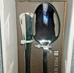 Towle Living Simplicity Dinner Spoons Stainless Flatware 10 Pc Set New Nrfb. Fixed Price $12.99.