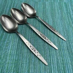 3 Towle Supreme Cutlery TWS92 Stainless Rose Pattern Soup Spoons Vtg Japan. Fixed Price $9.99.
