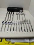 Oneida - Chefs Table (glossy) Stainless Steel 20PC. Flatware Set N/o. Fixed Price $29.95.